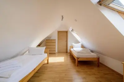 Ein Bett oder Betten in einem Zimmer der Unterkunft Hotel ZUM ENGEL in Speyer - Römerberg