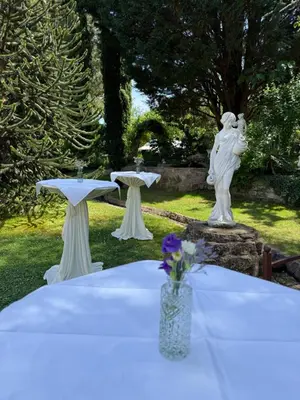 Ein Garten an der Unterkunft Winzergarten Hotel-Restaurant