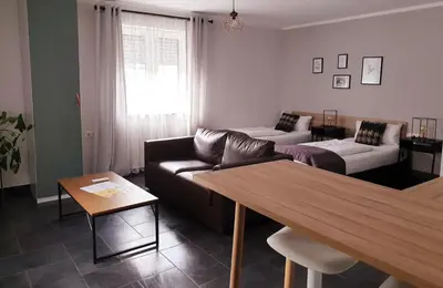 Ein Bett oder Betten in einem Zimmer der Unterkunft Oleander Hof