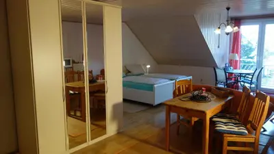 Ein Bett oder Betten in einem Zimmer der Unterkunft Ferienhaus - Kern