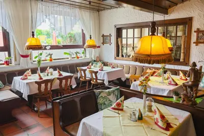 Essen in der Pension oder in der Nähe