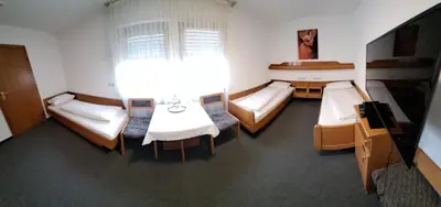 Ein Bett oder Betten in einem Zimmer der Unterkunft Hotel Rössle