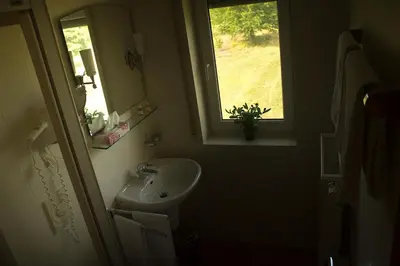 Ein Badezimmer in der Unterkunft Gästehaus Vinetum