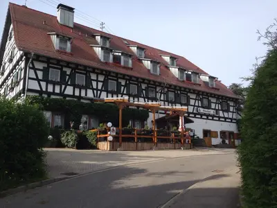 Das Gebäude in dem sich das Hotel befindet