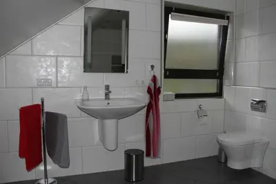 Ein Badezimmer in der Unterkunft Ferienwohnung Schlierbachtal