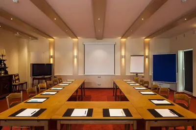 Der Geschäftsbereich oder Konferenzraum in der Unterkunft Hotel Pfaffenhofen