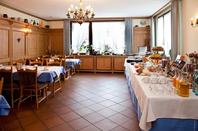 Essen im Hotel oder in der Nähe