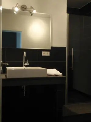 Ein Badezimmer in der Unterkunft Ferienwohnung Mainz
