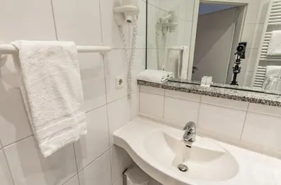 Ein Badezimmer in der Unterkunft Hotel-Gasthof zum Ritter