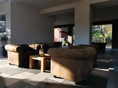 Ein Sitzbereich in der Unterkunft Hotel Gutsmühle
