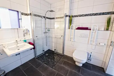 Ein Badezimmer in der Unterkunft Hotel Jungstil