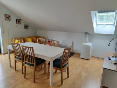 Ein Sitzbereich in der Unterkunft Gästehaus Windheim (Karlsruhe-Knielingen 2)