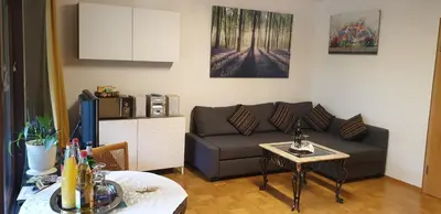 Ein Sitzbereich in der Unterkunft * * * * * Villa Zabler