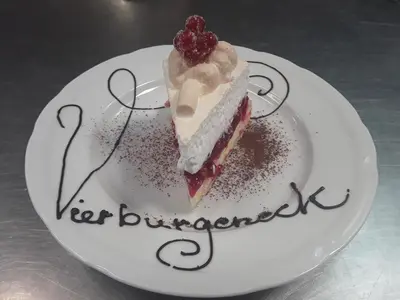 Essen im Hotel oder in der Nähe