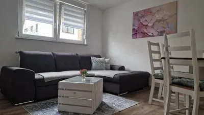 Ein Sitzbereich in der Unterkunft Boardinghouse Forst