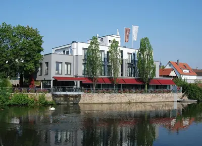 Das Gebäude in dem sich das Hotel befindet