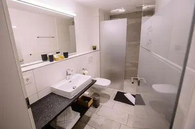 Ein Badezimmer in der Unterkunft Hotel Restaurant Lamm Rosswag