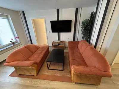 TV/Unterhaltungsangebot in der Unterkunft Exclusiv Apartment 3 Zi Waschmaschine