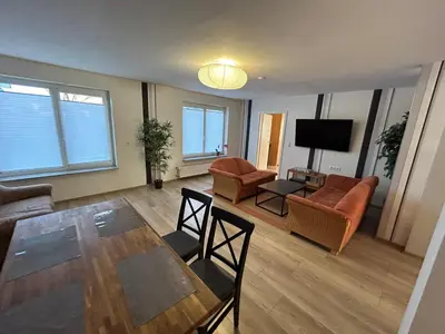 TV/Unterhaltungsangebot in der Unterkunft Exclusiv Apartment 3 Zi Waschmaschine
