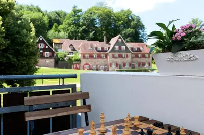 Das Gebäude in dem sich die Ferienwohnung befindet