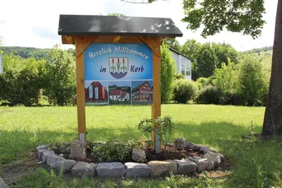 Ein Garten an der Unterkunft Landgasthof Krone