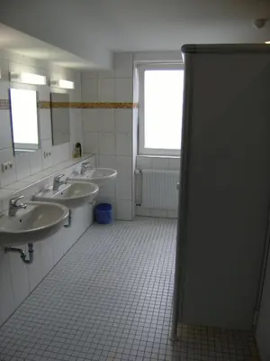 Ein Badezimmer in der Unterkunft Jugendherberge Karlsruhe