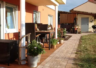 Das Gebäude in dem sich die Ferienwohnung befindet