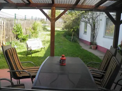 Ein Garten an der Unterkunft Ferienweingut- Schäfer