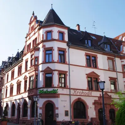 Das Gebäude in dem sich das Hotel befindet