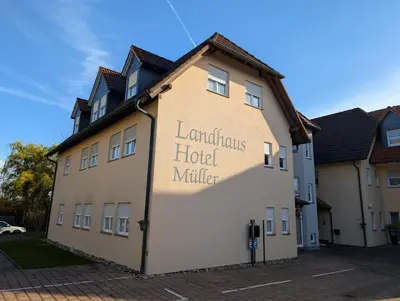 Das Gebäude in dem sich das Hotel befindet