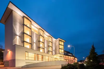 Das Gebäude in dem sich das Hotel befindet