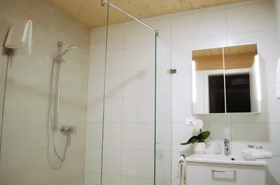 Ein Badezimmer in der Unterkunft K3 Hotel Weissach Boardinghouse