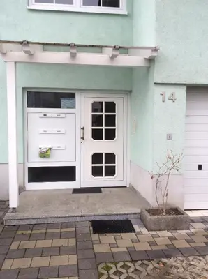 Eine Fassade oder ein Eingang zu Apartment Jane