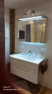 Ein Badezimmer in der Unterkunft Pfalz-Apartment Mein Chalet - Einzigartig in Großkarlbach