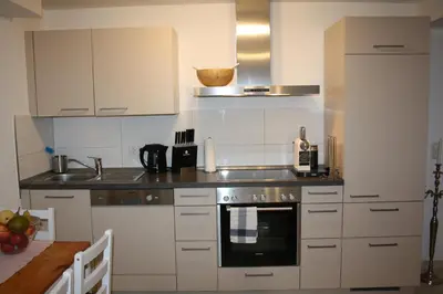 Küche/Küchenzeile in der Unterkunft Schöne 60qm große Wohnung Mainz-Lerchenberg ZDF