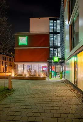 Das Gebäude in dem sich das Hotel befindet