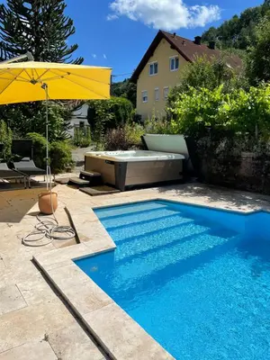 Der Swimmingpool an oder in der Nähe von Ferienwohnungen Ries