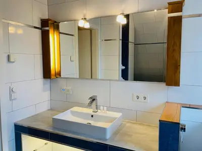 Ein Badezimmer in der Unterkunft Weingärtner Appartements