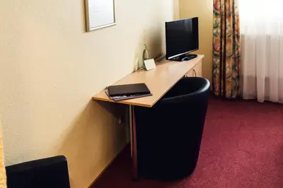 TV/Unterhaltungsangebot in der Unterkunft Arens Hotel 327mNN