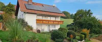 Ein Garten an der Unterkunft Ferienwohnung im Grünen