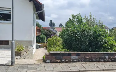 Ein Garten an der Unterkunft Ferienwohnung im Grünen
