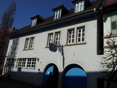 Das Gebäude in dem sich das Hotel befindet
