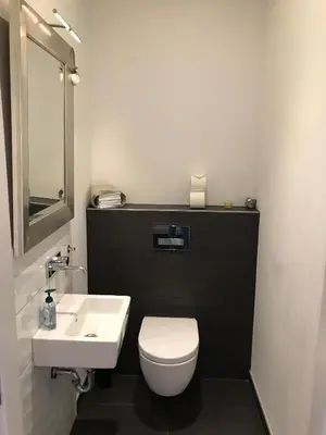 Ein Badezimmer in der Unterkunft Modernes Apartment - Neustadt/Weinstraße Stadt