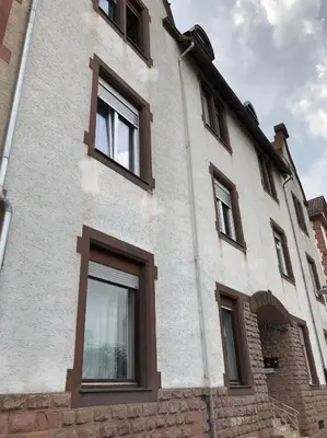 Das Gebäude in dem sich die Ferienwohnung befindet