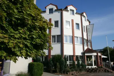 Das Gebäude in dem sich das Hotel befindet
