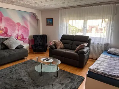 Ein Sitzbereich in der Unterkunft Ferien- und Monteurwohnung Julia