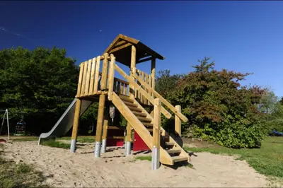 Ein Kinderspielbereich in der Unterkunft Holiday park- Scout