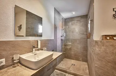 Ein Badezimmer in der Unterkunft Gasthof Zum Lam
