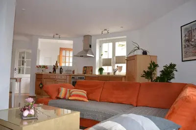 Ein Sitzbereich in der Unterkunft Zwischen Weinstrasse und Pfälzer Wald