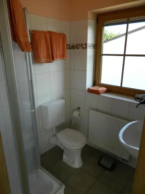 Ein Badezimmer in der Unterkunft Gästehaus Borniger